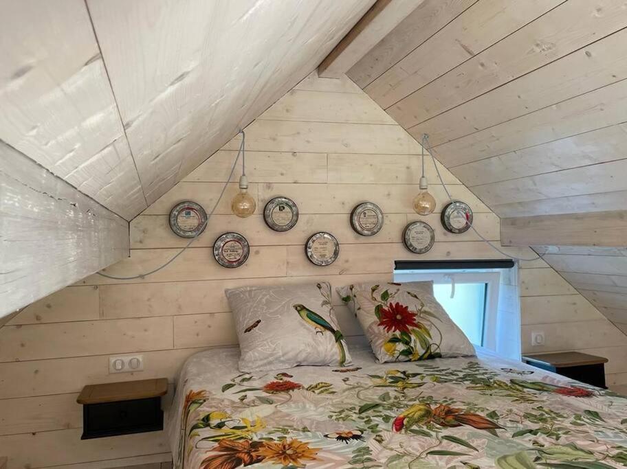La petite maison d’Orphée Marmagne  Exterior foto